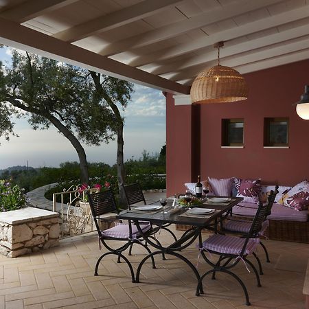 Art Blue Villas Tsoukaladhes Exterior photo