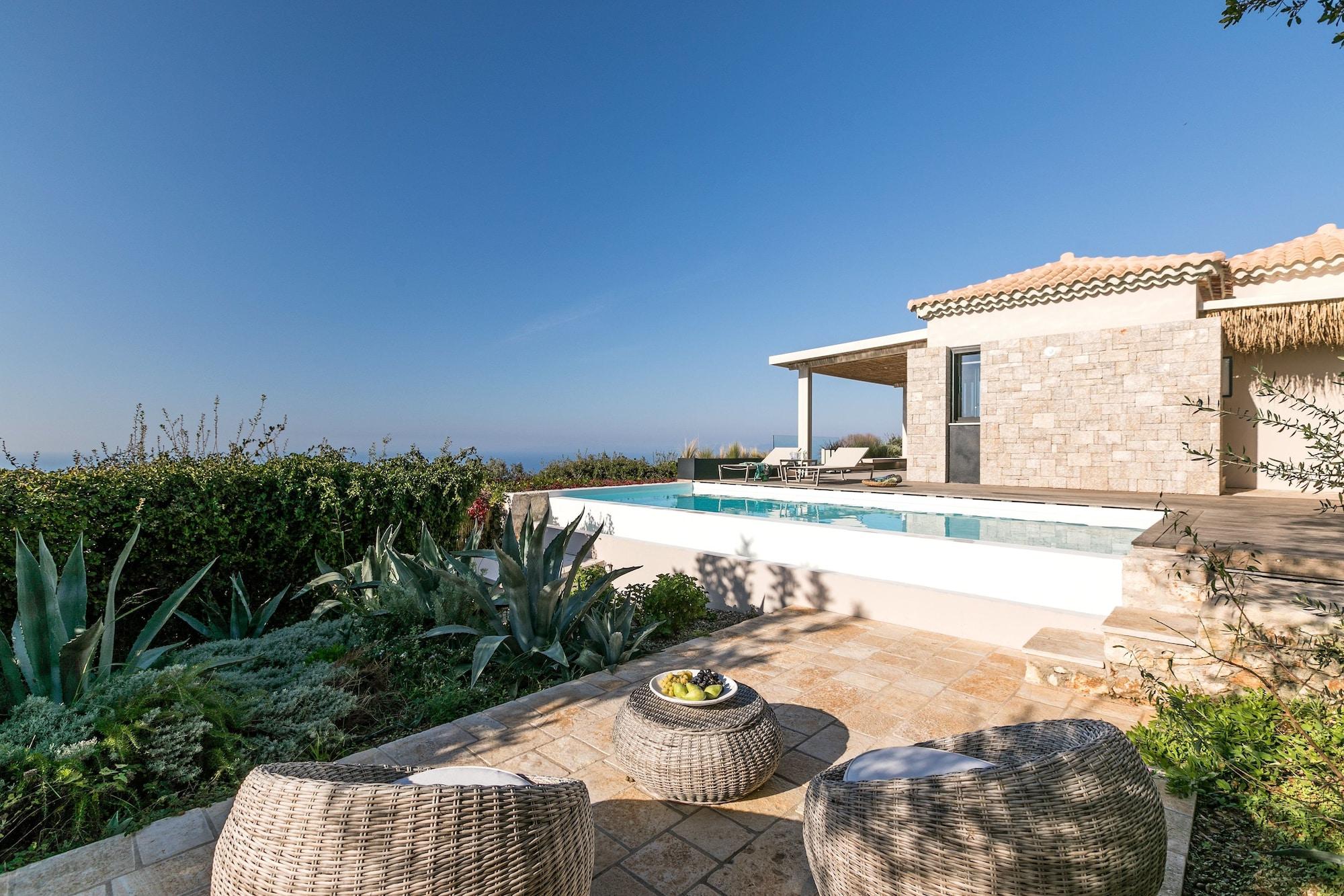 Art Blue Villas Tsoukaladhes Exterior photo