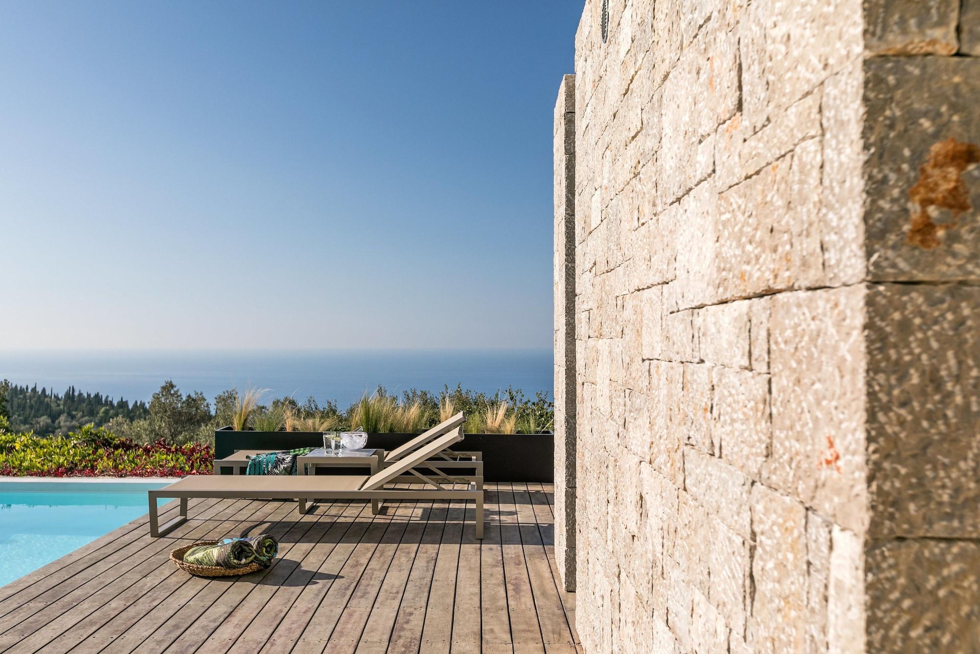 Art Blue Villas Tsoukaladhes Exterior photo